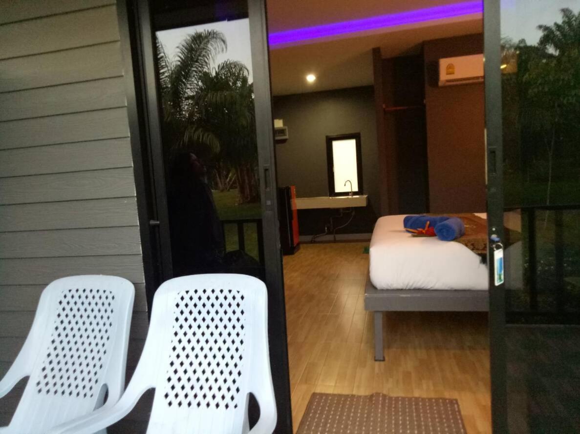Baan Reenaa Lanta Ko Lanta エクステリア 写真